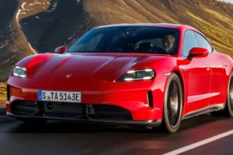 Un tiers des Porsche vendues en Europe l'an dernier étaient électriques