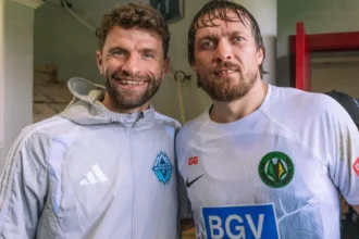 Deux matchs de l'EFL reportés d'un coup en raison de la violente tempête Chandra