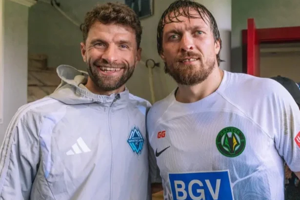 Deux matchs de l'EFL reportés d'un coup en raison de la violente tempête Chandra