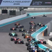 FRMET - Abou Dhabi : Ninovic l'emporte sur piste humide, belle remontée de Roussel dans le peloton