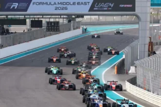 FRMET - Abou Dhabi : Ninovic l'emporte sur piste humide, belle remontée de Roussel dans le peloton