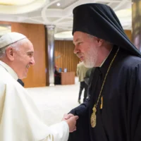 Francis' striking simplicity distinguished him during his meetings with the Pope.