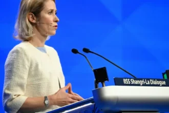 Kallas L’UE augmente ses dépenses de défense sous la « tough love » des États-Unis