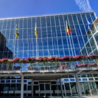 Koksijde veut relancer ses rues commerçantes en taxant les magasins vides