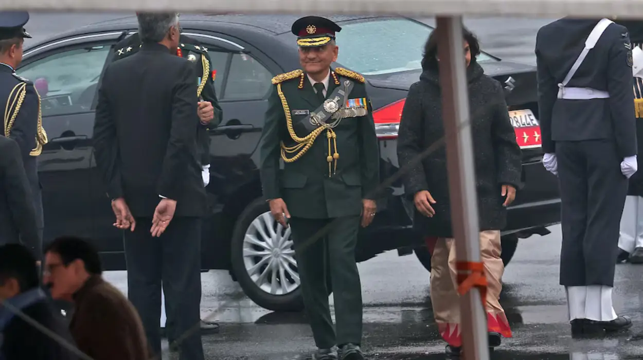 L’Inde affirme avoir modifié sa stratégie après des pertes aériennes face au Pakistan