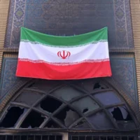 L'Iran dit avoir "le doigt sur la gâchette", Trump estime que Téhéran veut dialoguer