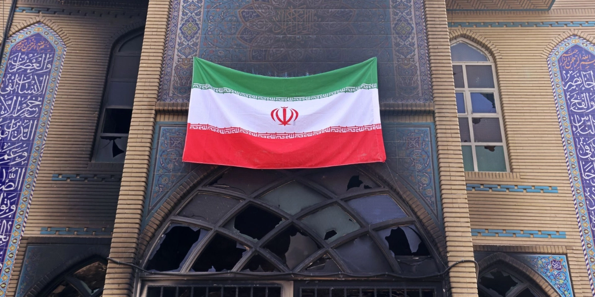 L'Iran dit avoir "le doigt sur la gâchette", Trump estime que Téhéran veut dialoguer