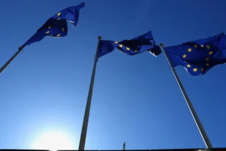 L’UE envisage une redevance de 2 € sur les colis en ligne pour freiner l'afflux d'importations