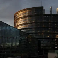 Le Parlement européen approuve une procédure accélérée pour les modifications des règles sur les émissions de CO2