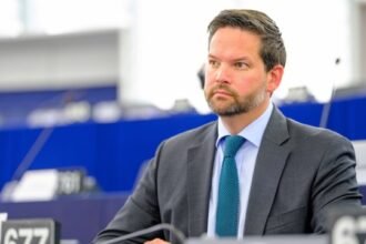 L'eurodéputé autrichien La Russie ne montre aucune volonté de paix et agit plus brutalement qu’auparavant