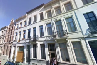 Pénurie de médecins généralistes à Anvers attente prolongée à la Praktijk aan de Stroom