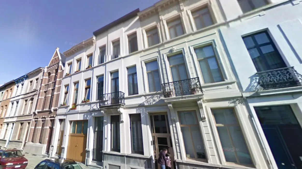 Pénurie de médecins généralistes à Anvers attente prolongée à la Praktijk aan de Stroom