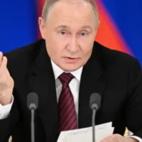 Poutine propose des pourparlers directs avec l’Ukraine ; Zelensky exige d’abord un cessez-le-feu