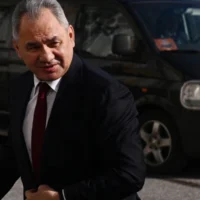 Shoigu, ministre russe, s'entretient par téléphone avec le secrétaire du Conseil suprême de sécurité nationale iranien