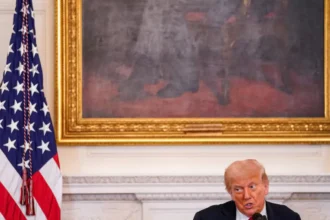 Trump se dit déçu mais pas encore fini avec Poutine