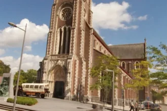 Un homme de Sint-Gillis-Waas tire sur un jeune joueur avec une carabine à air comprimé